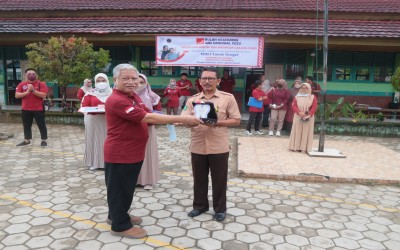 Persatuan Dokter Gigi Indonesia ( PDGI ) Menyelenggarakan Bulan Kesehatan Gigi Nasional di MIN 1 Paser